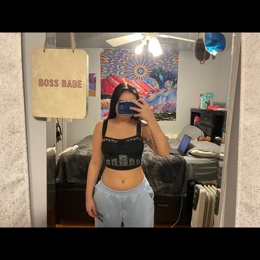 Black cropped top